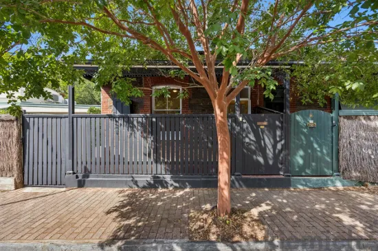Timeless bluestone charm, tucked quietly in the heart of Norwood.