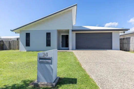 Effortless Living in a Prime Ooralea Position