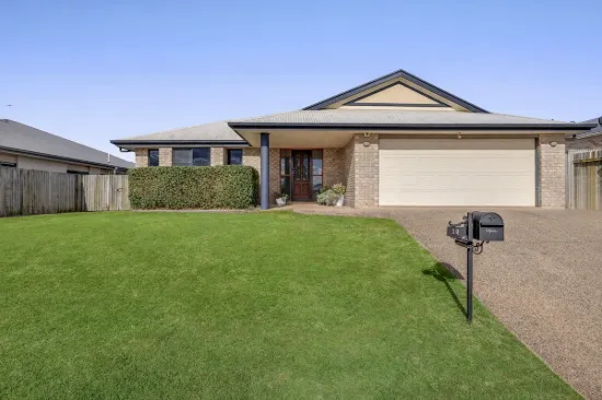 Spacious Family Living with Shed & Side Access in Prime Kearneys Spring