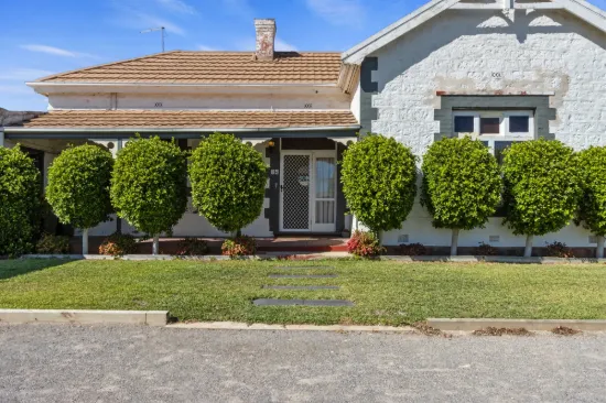 Charming Renovated Villa on a Generous Allotment