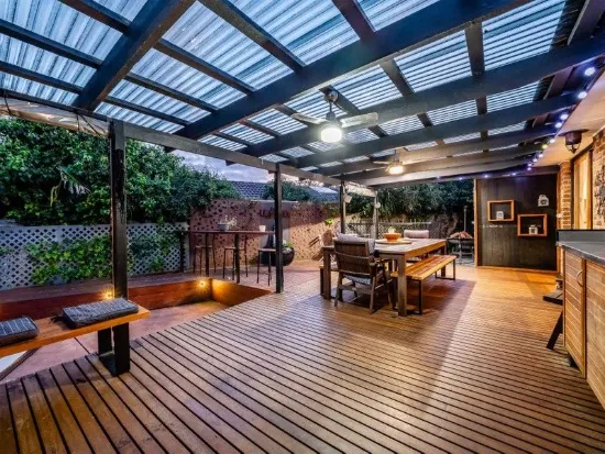 EXQUISITE ENTERTAINER WITH ALL OF THE BELLS & WHISTLES - ESTABLISHED 1/4 ACRE WITH GATED DRIVEWAY!