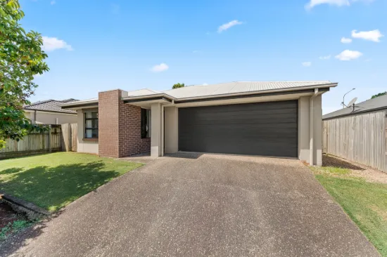 Coastal Comfort in the Heart of Redland Bay