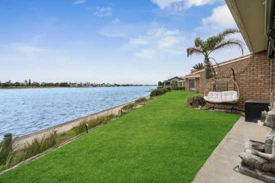 Lakeside Serenity with Space, Style and Low-Maintenance Living