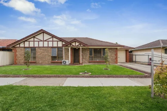Low Maintenance Living with the Reserve Only Steps Away