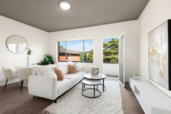 Peaceful Apartment in Quiet Yet Convenient Location