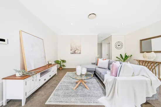 Spacious & Sun-Filled Three Bedroom Apartment