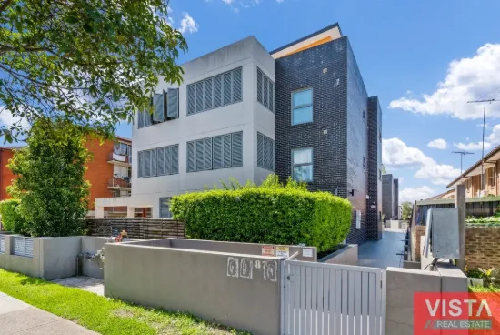 Modern 2 bedroom unit first floor CABRAMATTA