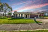**EXPANSIVE PARKLAND ADJACENT** SUBSTANTIAL FAMILY LIVING SET ON SOME 700M2 - OVER 38 SQUARES UNDER ROOFLINE!