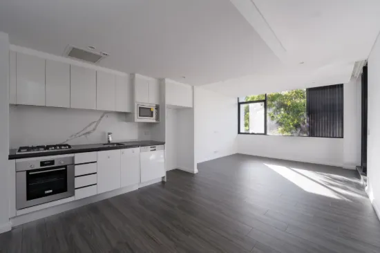 Stylish One Bedroom | Leafy Surrounds | Resort Facilities
