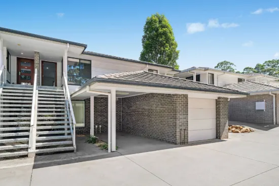 Premium contemporary, just steps to Base Hospital