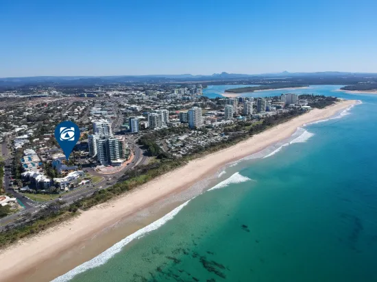 Spacious 2 Bed Apartment Beachside Maroochydore