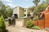 Spacious Townhome Backing Onto Nature  Convenience Meets Lifestyle
