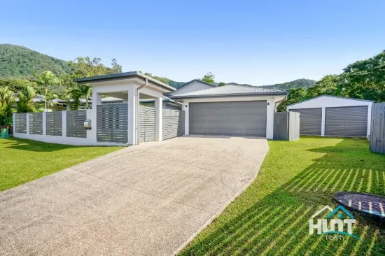 Executive Family Living with Pool, Shed & No Rear Neighbours