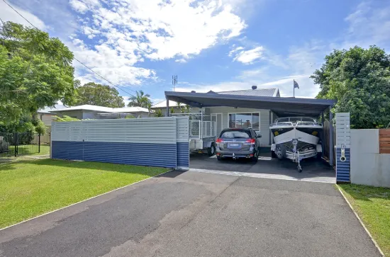 4-Bed House & 1-Bed Council Approved Granny Flat.