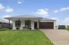 A LORN LIFESTYLE WITH SPACE, STYLE AND VIEWS!