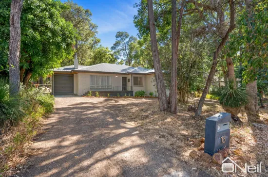 HOME IS WHERE THE HEART IS! RENOVATED FAMILY HOME WITH STUDIO!