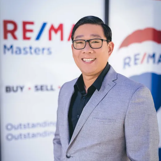 George Vuong - Real Estate Agent at RE/MAX - Masters