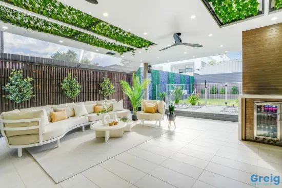 Luxury Double Brick Duplex Living 