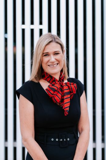 Lisa Geary - Real Estate Agent at MMJ Real Estate Wollongong
