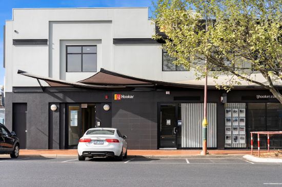 LJ Hooker - Dickson - Real Estate Agency