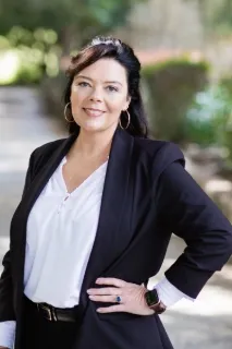 Karla Faint - Real Estate Agent