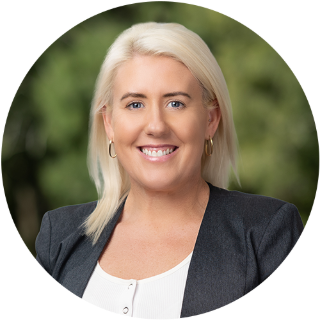 Erin Radnidge - Real Estate Agent