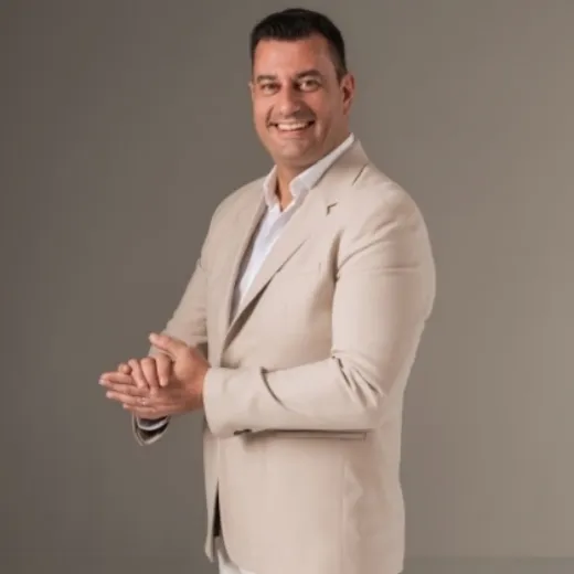 Tony Elezovic - Real Estate Agent at Raine & Horne - Brunswick