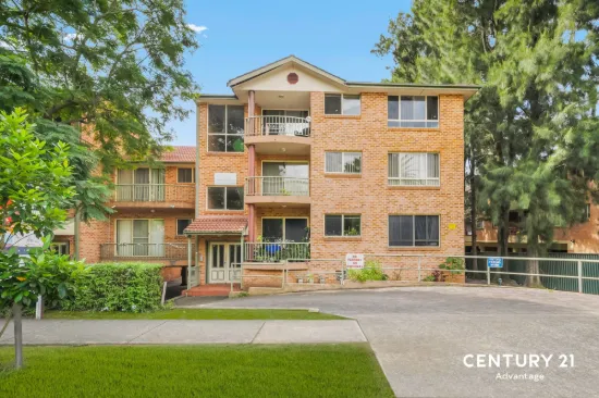 Stylish & Ultra-Convenient 2-Bedroom Unit in the Heart of Pendle Hill!