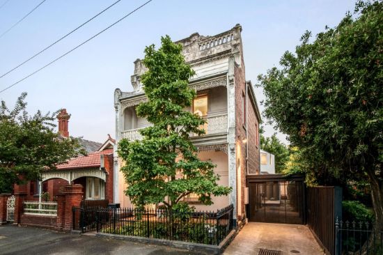 Grand family residence in Fitzroy's heart