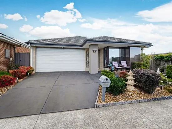 FLEXIBLE FAMILY FAVOURITE IN AN UNBEATABLE LOCATION