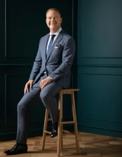 Ash Howarth - Real Estate Agent