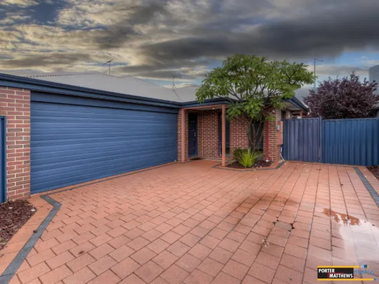 RARE REDCLIFFE GEM