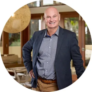 Murray Robertson - Real Estate Agent
