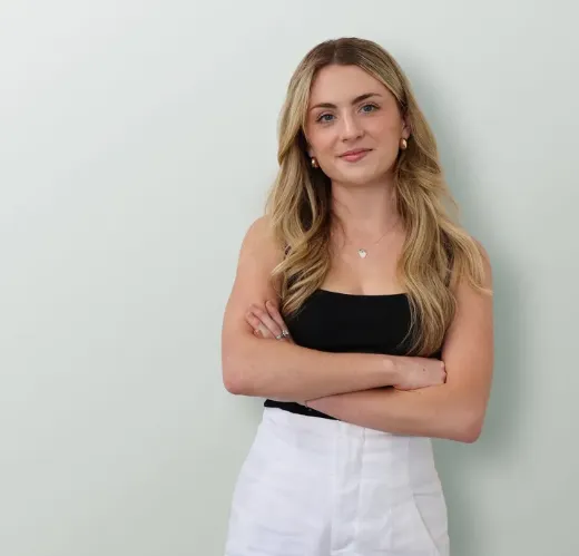 Holly Wilkin. - Real Estate Agent at Belle Property Lake Macquarie - Charlestown