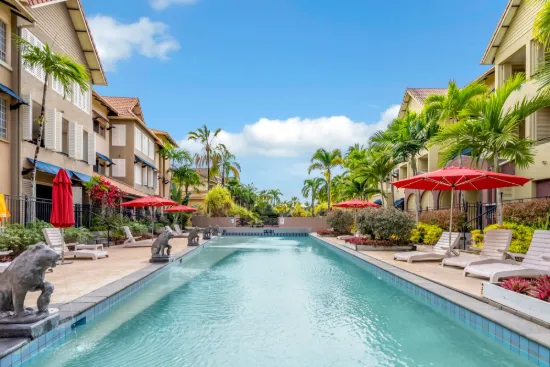 Resort-Style Living in The Lakes - with Private Tropical Outlook
