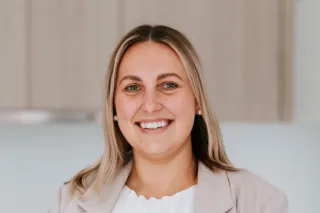 Paige Kotamanidis - Real Estate Agent