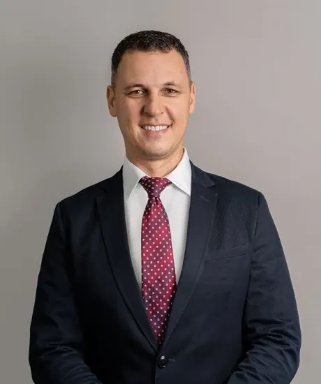 Hassan Derbas - Real Estate Agent at Riverbank Real Estate - MERRYLANDS | PEMULWUY