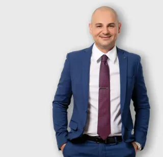 George  Hourani - Real Estate Agent