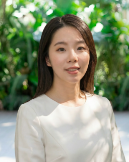 Vicky Sha - Real Estate Agent