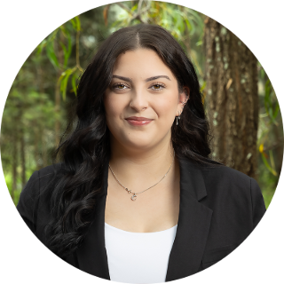 Courtney Sharpe - Real Estate Agent