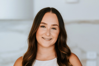Erin Oyston - Real Estate Agent