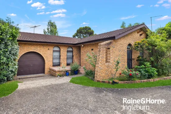 Stylish Freestanding Villa in Prime Glenfield Location