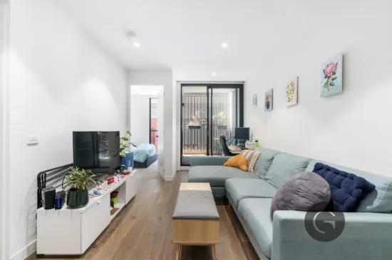 A Two Bedroom Haven In Vibrant Collingwood