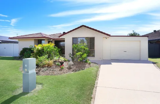 PRICE REDUCED Relaxed Family Living in Prime Coombabah Pocket with Poolside Ente