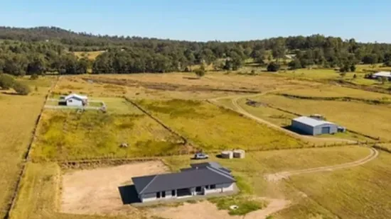 18 DENISON LANE, MUNGAR QLD 4650