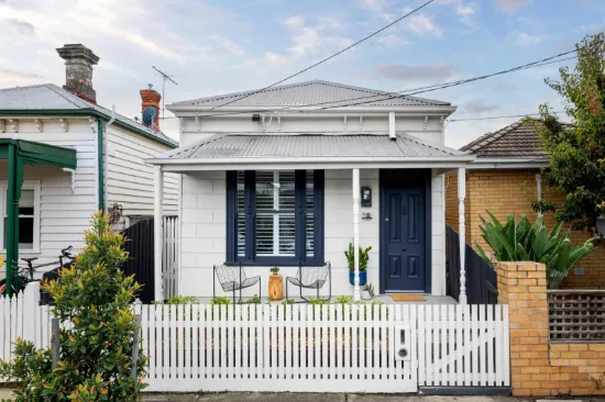 Period Elegance with Studio feature