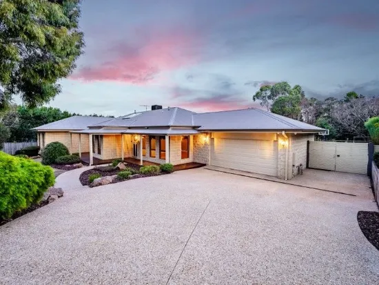 LIFESTYLE LIVING WITH UNLIMITED POTENTIAL - LAND MEASURING JUST UNDER 1,900M2 WITH GATED SIDE ACCESS & ROOM FOR ALL THE TOYS!