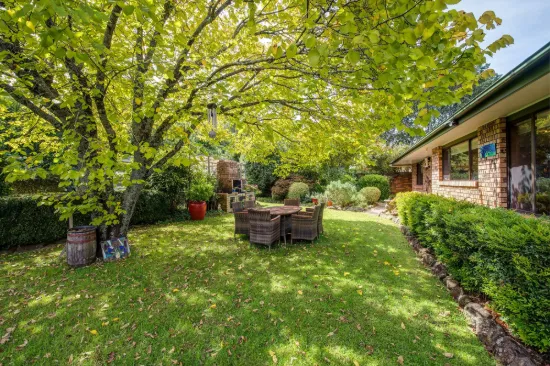 Timeless 1980s charm in unbeatable location