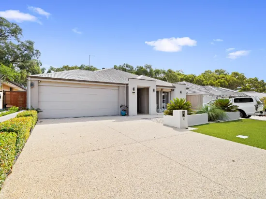 Premium Golf Course living with standout style.