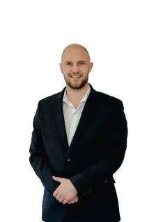 Bryce Riches - Real Estate Agent